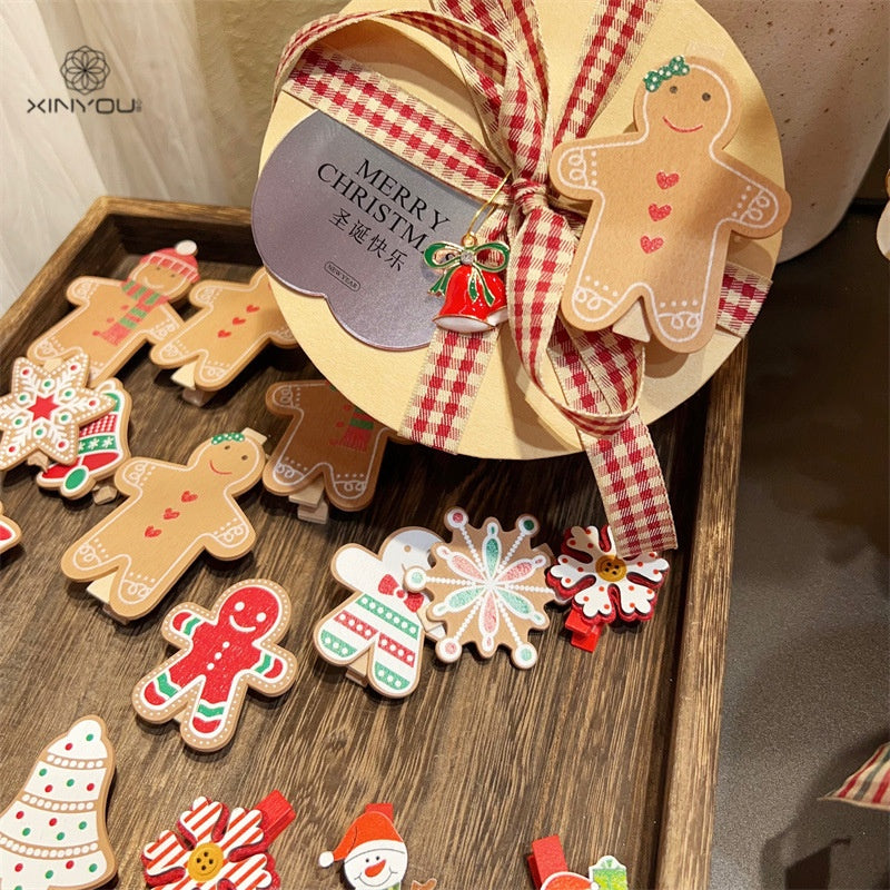 Christmas Gingerbread Man Wooden Clips DIY Snowflake Bell Gift Box Decoration Small Wood Clips  2 pcs