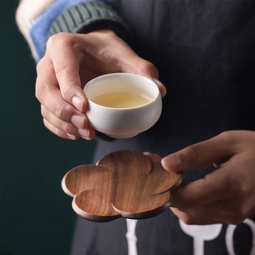 Black Walnut Coaster Solid Wood Creative Petal Cushion Kung Fu Teacup Wood Coaster Coaster With Logo - Plum blossom pot holder
