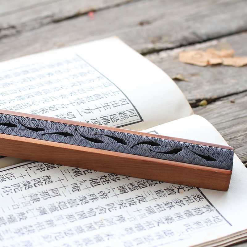 Solid wood hollowed out line incense box portable sleeping incense box incense box incense fumigation