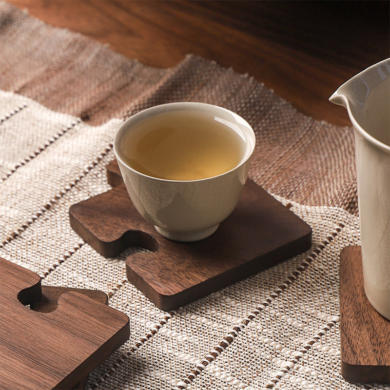 Walnut Coasters Solid Wood Tea Coasters Insulation Pads Wooden Puzzle Coasters Plate Mats Wooden Mats
