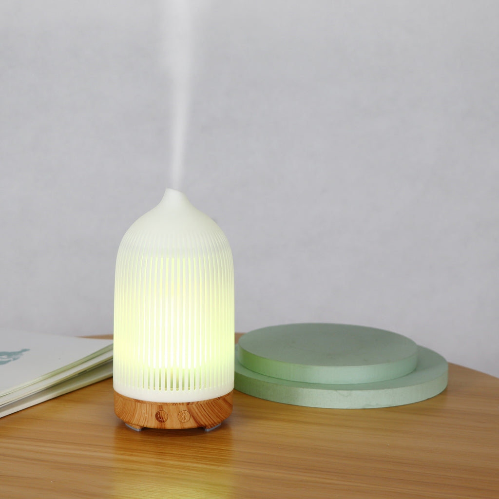 7 Color Aromatherapy Lamp Aromatherapy Machine Ultrasonic Atomization Mini Desktop Humidifier Home Bedroom Wood Grain Aromatherapy Machine
